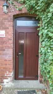 Nebeneinganstuer Kunststoff Mahagoni